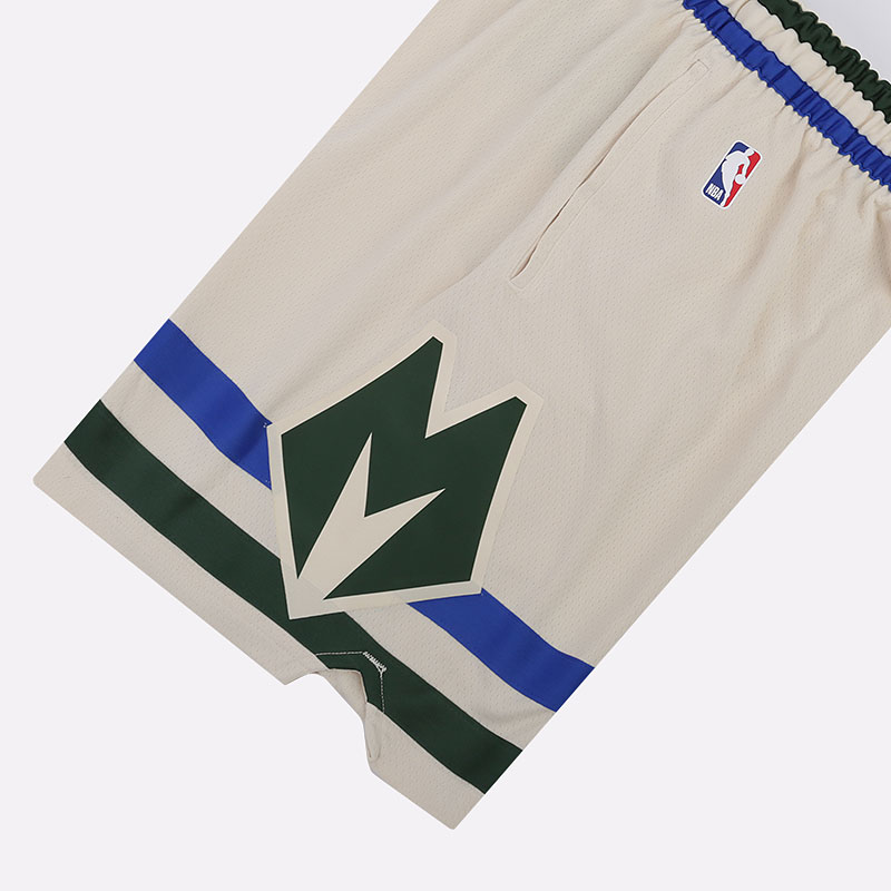 мужские бежевые шорты Nike Cream City Edition Swingman Shorts BV5876-280 - цена, описание, фото 3